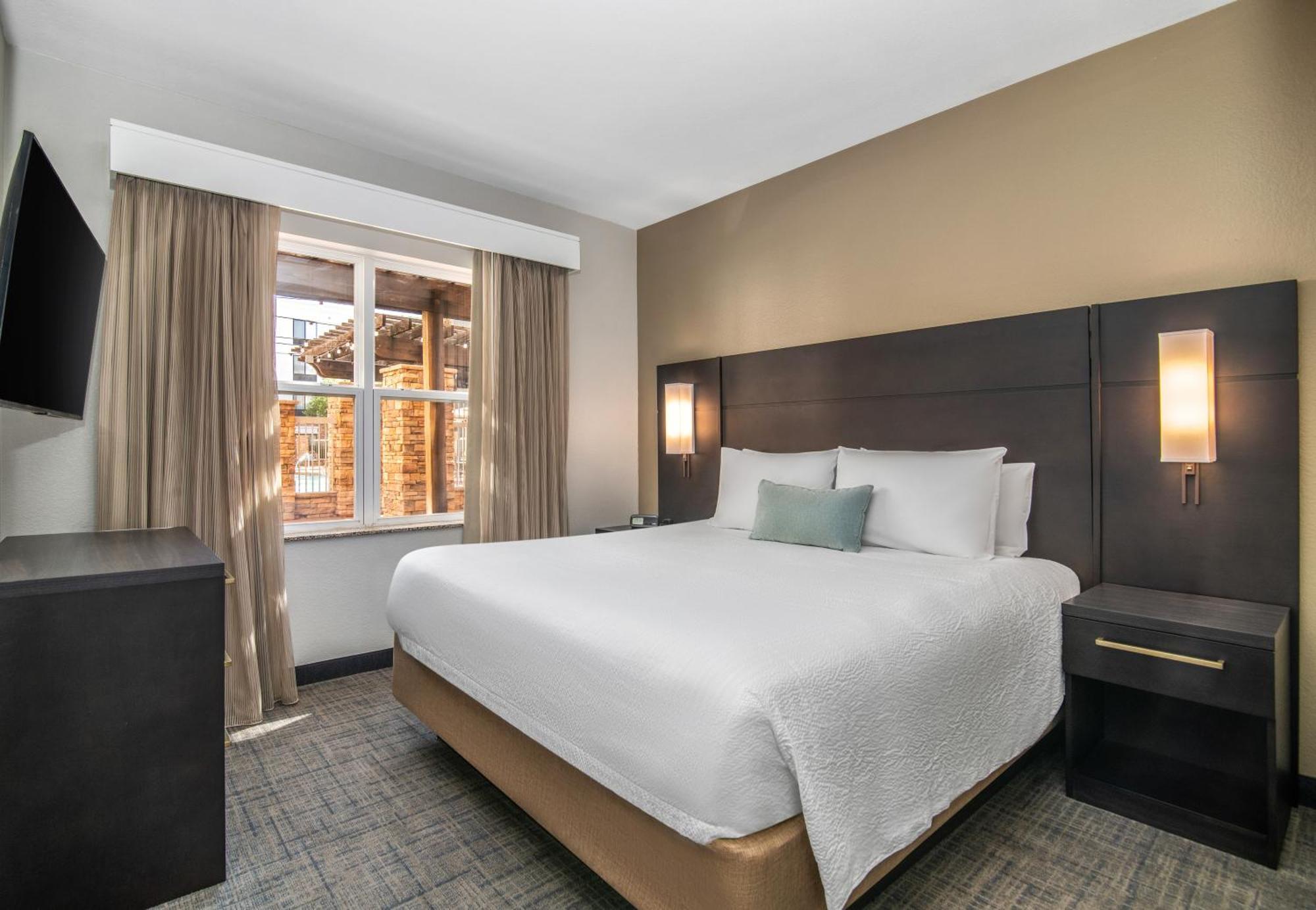 Residence Inn Phoenix Glendale Sports & Entertainment District Экстерьер фото