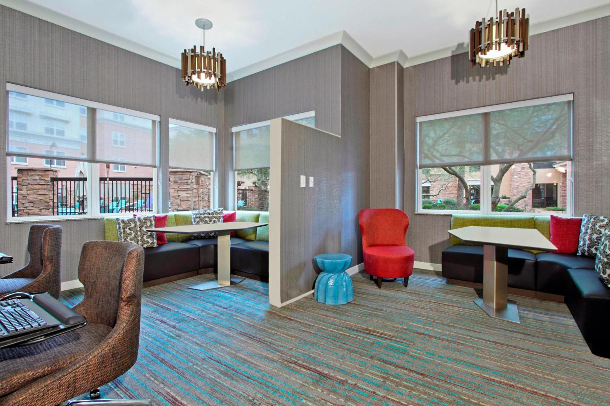 Residence Inn Phoenix Glendale Sports & Entertainment District Экстерьер фото